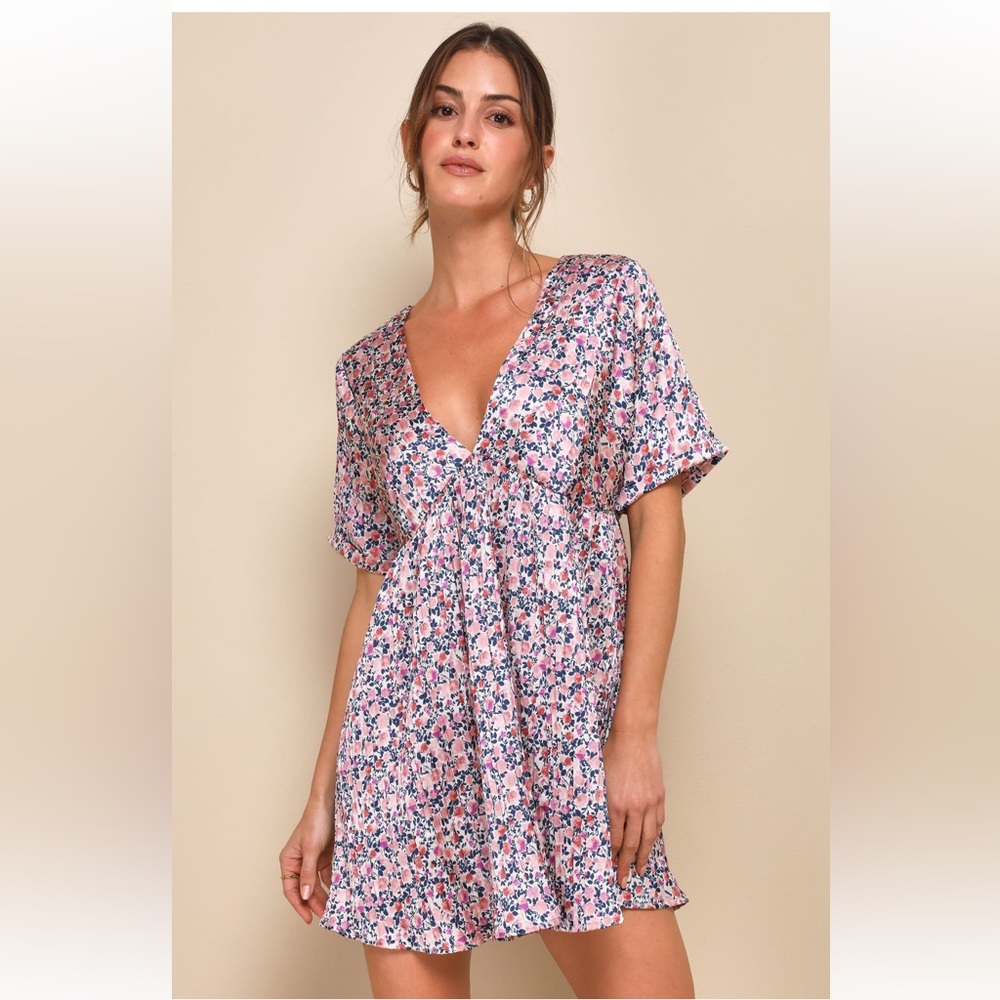 Nwt Lulus Express Yourself Pink Floral Babydoll Satin Mini Dress Size M sold out